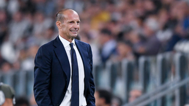 Allegri sugiere que los entrenadores expulsados debieran abonar una multa